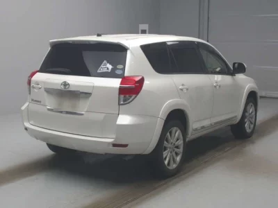 Toyota Vanguard