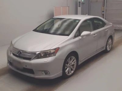 Lexus HS  с аукциона в Японии
