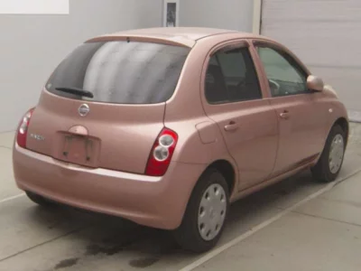Nissan March