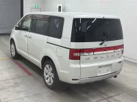 Mitsubishi DELICA D5 лот № 30150 оценка 3.5  с аукциона в Японии 1