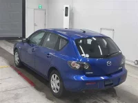 Mazda AXELA лот № 90380 оценка 4  с аукциона в Японии 1