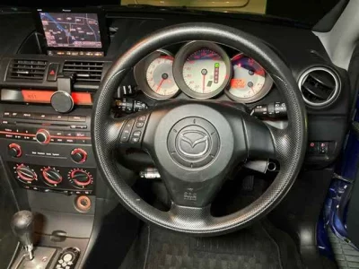 Mazda AXELA  с аукциона в Японии