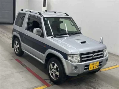 Mitsubishi Pajero Mini