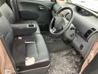 Daihatsu TANTO лот № 90324 оценка 3.5  с аукциона в Японии 6