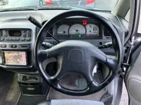 Mitsubishi DELICA лот № 30177 оценка 3.5  с аукциона в Японии 2