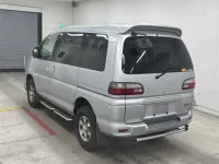 Mitsubishi DELICA лот № 30177 оценка 3.5  с аукциона в Японии 1