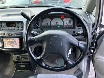 Mitsubishi DELICA  с аукциона в Японии