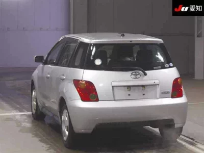 Toyota IST