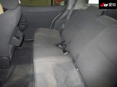 Toyota Raum