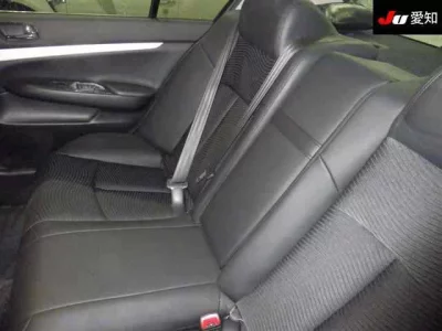 Nissan SKYLINE  с аукциона в Японии