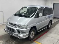 Mitsubishi DELICA лот № 90396 оценка 3.5  с аукциона в Японии 3