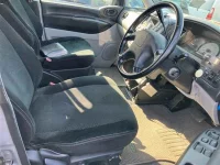 Mitsubishi DELICA лот № 90396 оценка 3.5  с аукциона в Японии 6