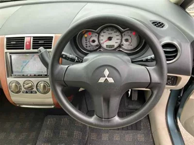 Mitsubishi Colt Plus