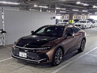 Toyota Crown Crossover
