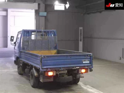 Mazda Titan