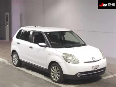 Mazda Verisa