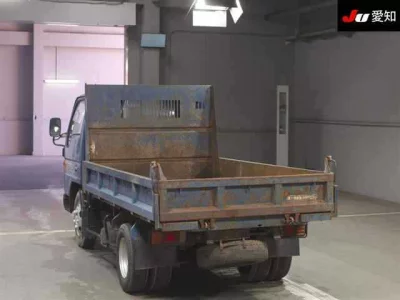 Mazda Titan