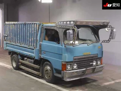 Mazda Titan