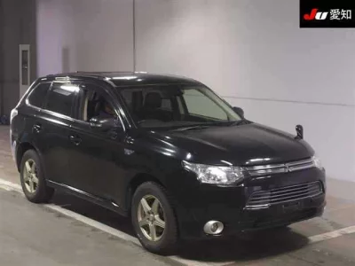 Mitsubishi OUTLANDER PHEV