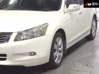Honda INSPIRE лот № 30178 оценка 3.5  с аукциона в Японии 6