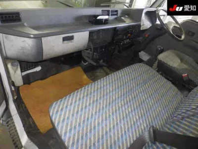 Mitsubishi Fuso Canter
