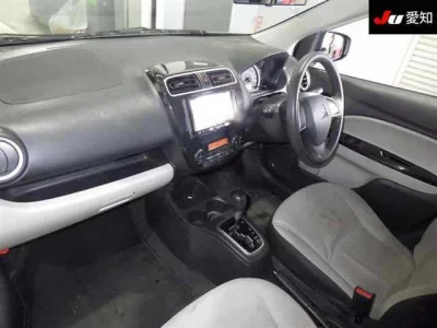 Mitsubishi MIRAGE  с аукциона в Японии