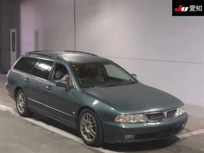 Mitsubishi DIAMANTE WAGON  с аукциона в Японии