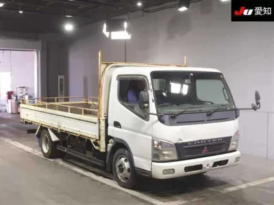 Mitsubishi Fuso Canter