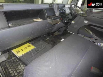 Mitsubishi Fuso Canter