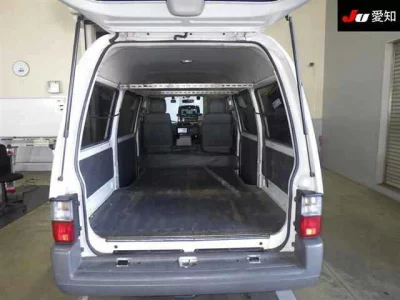 Mazda Bongo Van
