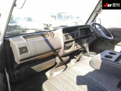 Mazda BONGO BRAWNY