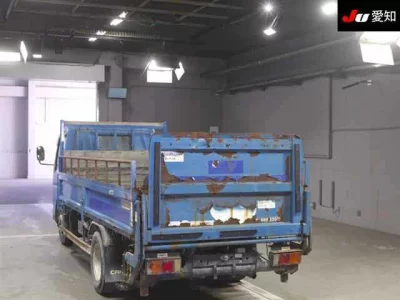 Mitsubishi Fuso Canter