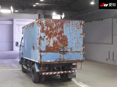 Mitsubishi Fuso Canter