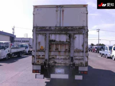 Mitsubishi Fuso Canter