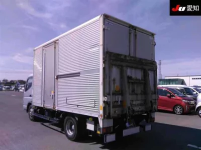 Mitsubishi Fuso Canter