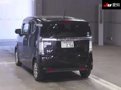 Honda N-Box Slash