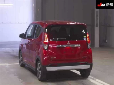 Mitsubishi eK X