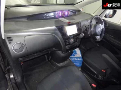 Mazda Biante