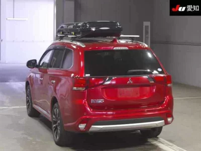 Mitsubishi OUTLANDER PHEV