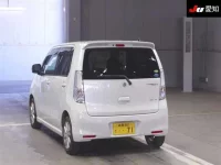 Suzuki WAGON R лот № 242 оценка 4  с аукциона в Японии 1