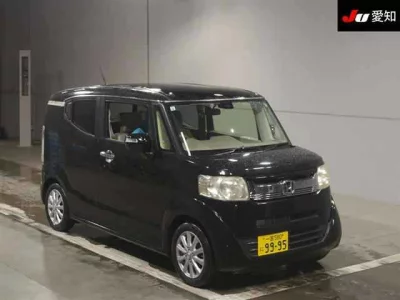 Honda N-Box Slash
