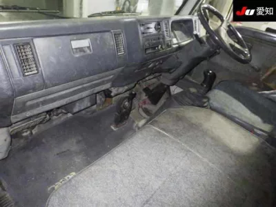 Mazda Titan