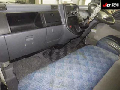 Mitsubishi Fuso Canter