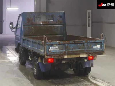 Mazda Titan