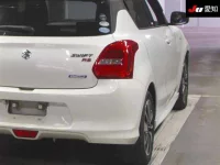 Suzuki SWIFT лот № 30725 оценка R  с аукциона в Японии 7