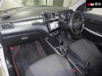 Suzuki SWIFT лот № 30725 оценка R  с аукциона в Японии 2