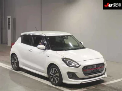 Suzuki SWIFT  с аукциона в Японии