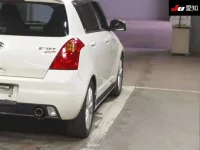 Suzuki SWIFT лот № 383 оценка 3.5  с аукциона в Японии 7