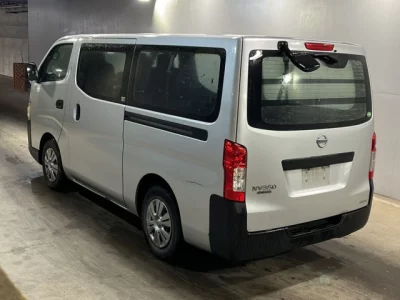 Nissan CARAVAN VAN