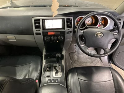 Toyota HILUX SURF  с аукциона в Японии